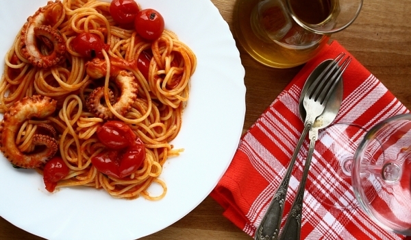 Спагети с октопод