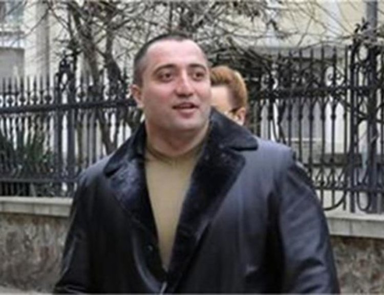 Дъщерята на Митьо Очите тайно в ареста за 24 часа