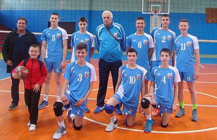 Юношите на волейболна АРДА на полуфинал