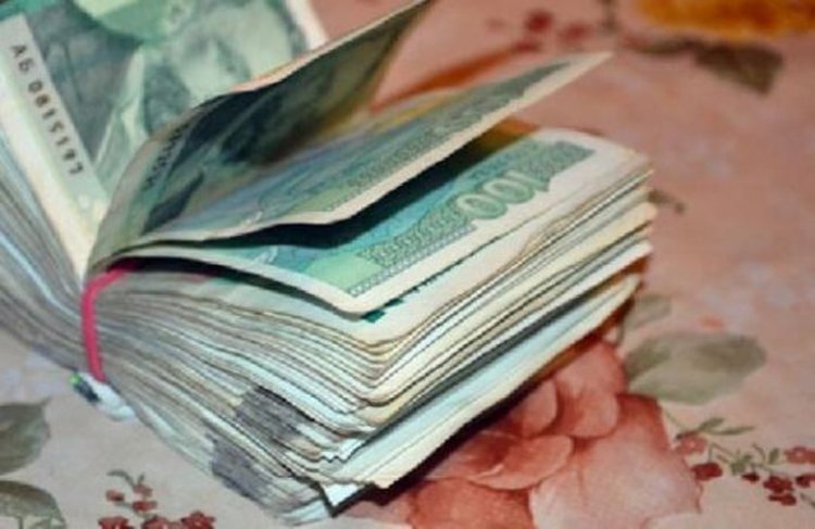 115 000 лева намерени в арестуваните служители на ДАИ