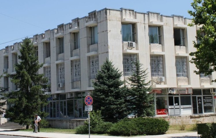 Над 200 свободни места в бюрото по труда, 50 от тях - по схема "Младежка заетост"