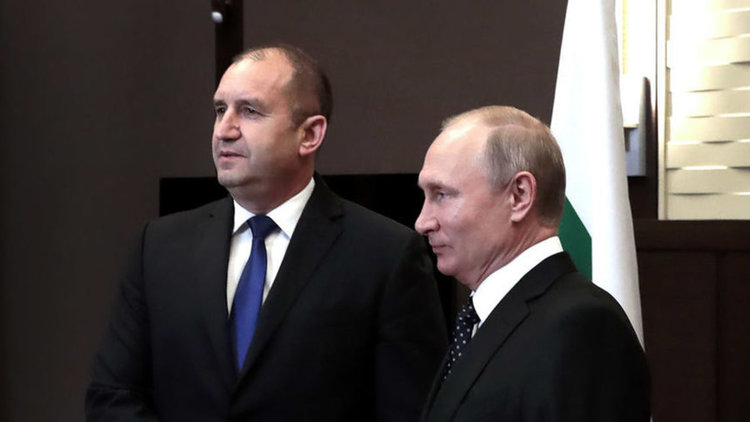 DW: Неизговорената истина за руския план
