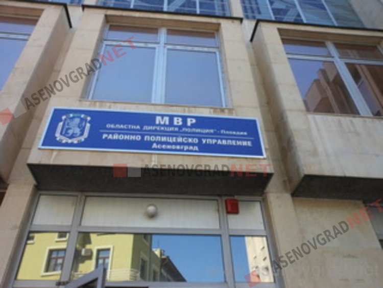 Блъснаха 15-годишна на пешеходна пътека