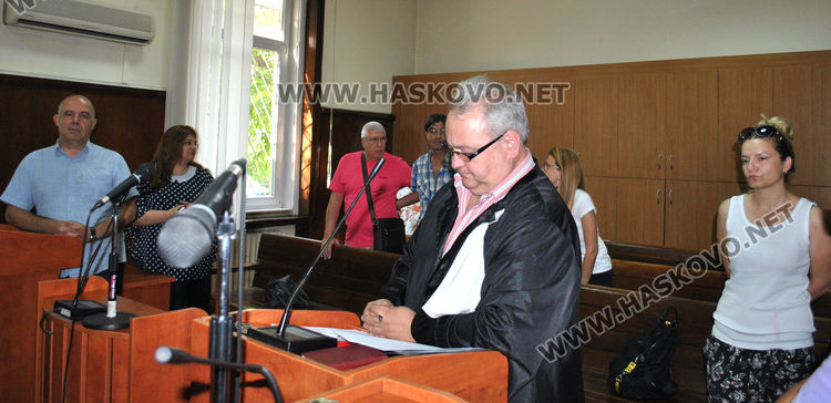 Оправдаха майка на ученичка за обида на учителка по физическо