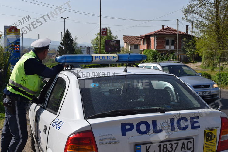 Засилен контрол по пътищата и охрана на реда ще осъществяват служители на ОДМВР-Кърджали през почивните дни