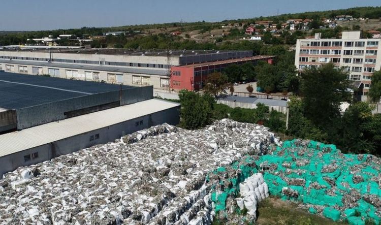 Прокуратурата: Бобокови са заровили хиляди тонове опасни отпадъци в София и страната