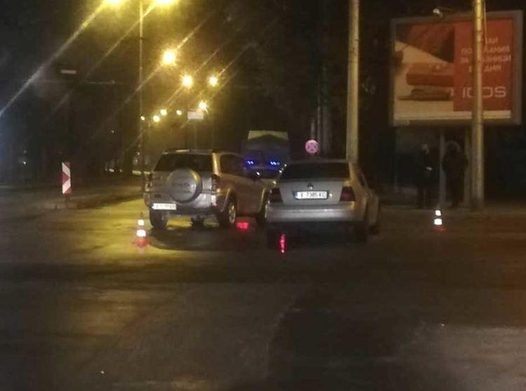 Двама са пострадали при катастрофата до Цигарената