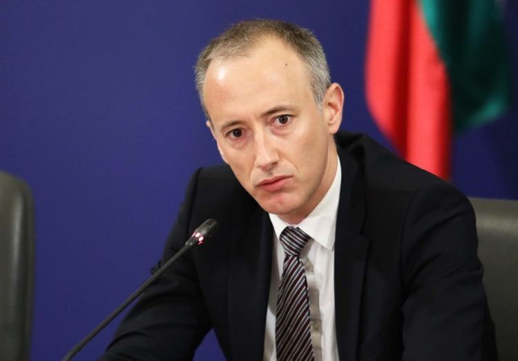 След 4 януари ще се обсъжда връщането в клас на учениците от 1 до 4 клас