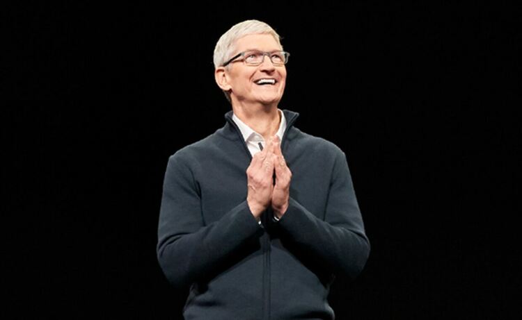 Тим Кук продал акции на Apple за над 750 млн. долара