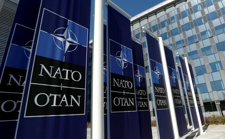 НАТО връчи писмения си отговор на Русия по исканите гаранции за сигурността