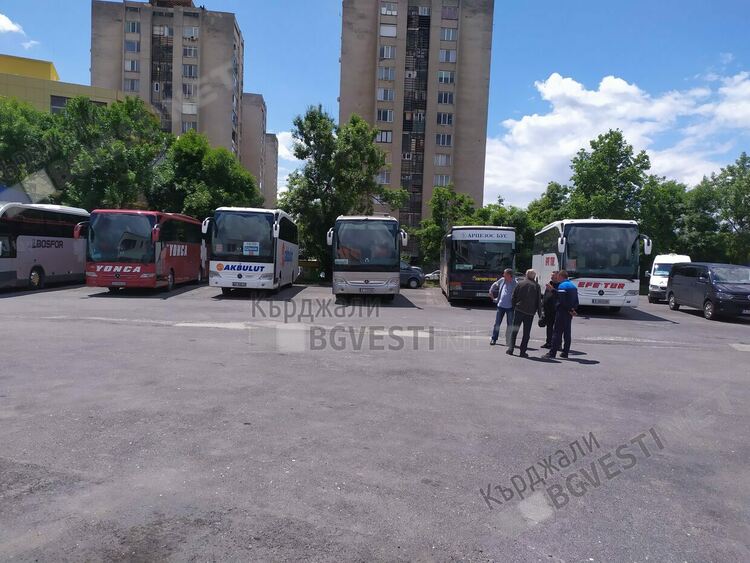 Не се очаква поскъпване на автобусните билети за София при тези цени на дизела
