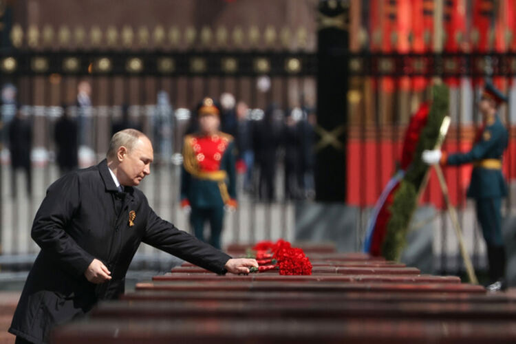 Абсурд: Путин твърди, че войната в Украйна е отбранителна
