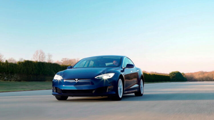 Неочакваното партньорство между Tesla и Zoom