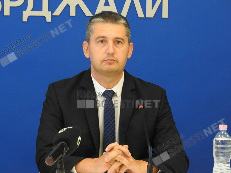 Георги Георгиев,”Възраждане”: ДПС и ГЕРБ пречат за околовръстия път на Кърджали, заради няколко техни магазина и бензиностанции!