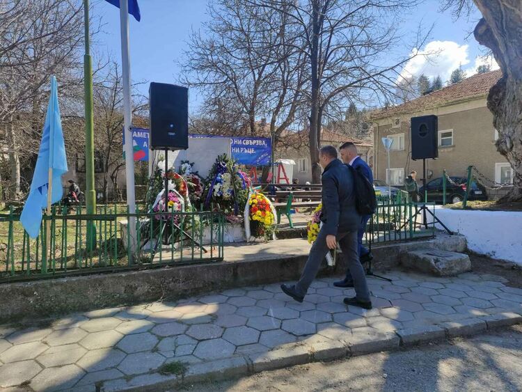 В Барутин с възпоменателен митинг бе отбелязана 52-та годишнина от Възродителния процес