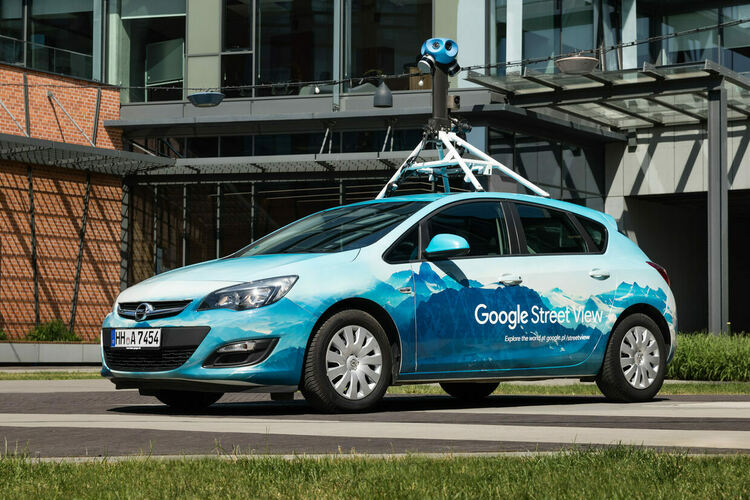 Колите на Google Street View отново са в България
