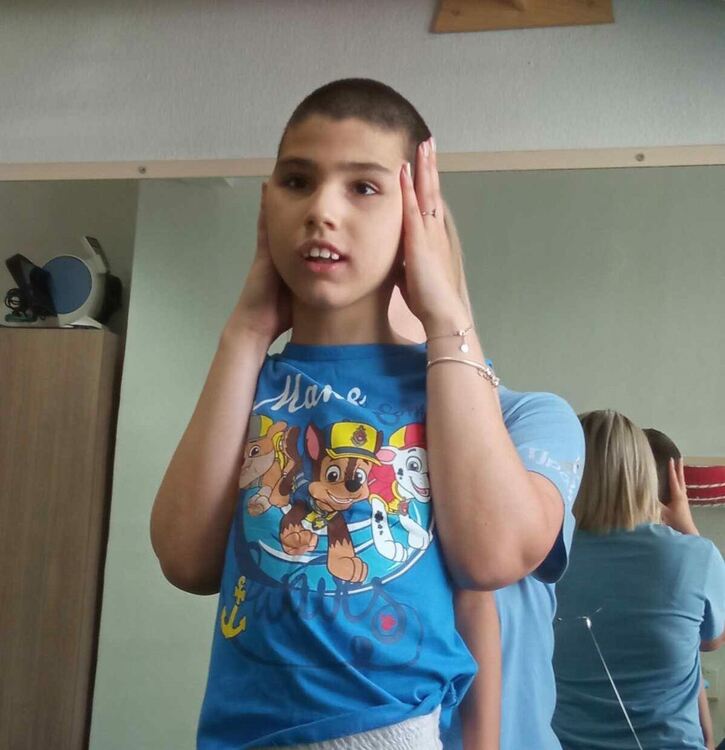 Да помогнем на Вики от Златоград!