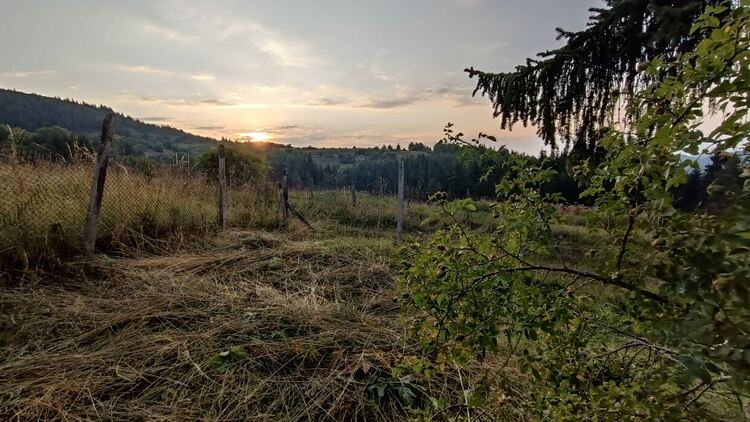 Облачно и дъждовно в последния ден на август