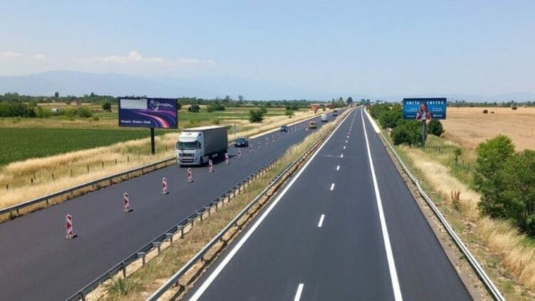 Ремонти и промени в движението по Тракия, Хемус и Струма