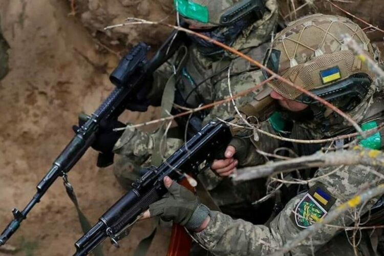 Връщане към съветските практики: Защо Украйна търпи загуби на фронта?