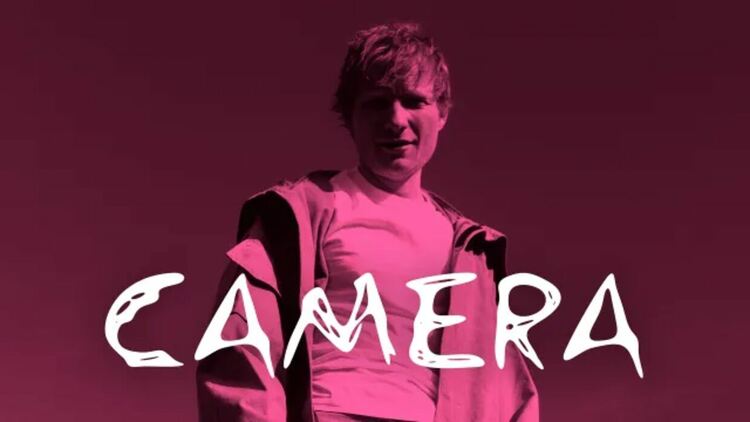 Ed Sheeran споделя ремиксиран от CYRIL вариант на хита си „Camera“