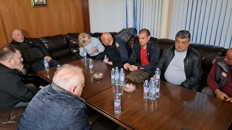 Обявиха бедствено положение в Пампорово заради свлачището край Райковски ливади
