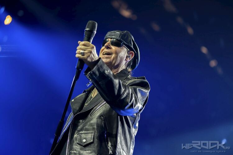 Scorpions с официално лайв видео към акустично изпълнение на „Send Me an Angel“