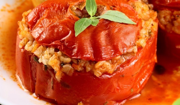 Пълнени домати по турски