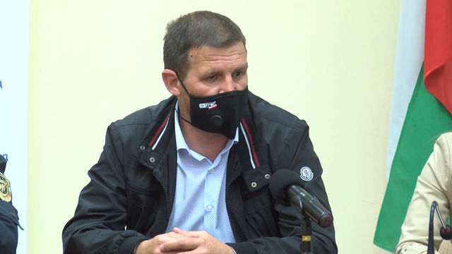В Старческия дом в Хасково, както и във всички социални заведения в общината, достъпът на външни лица е забранен